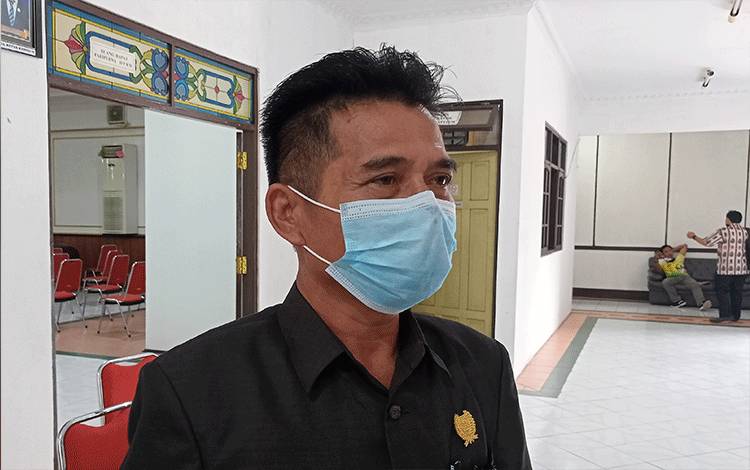 DPRD Siap Menyelesaikan Pembahasan Raperda Retribusi PBG dalam Bulan Maret