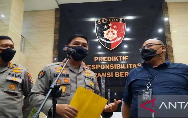 Densus 88 Tangkap 16 Tersangka Dugaan Terorisme di Sumbar