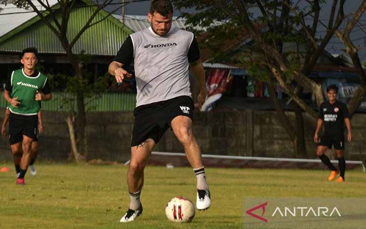 PSM Ditahan Imbang Persela 2-2