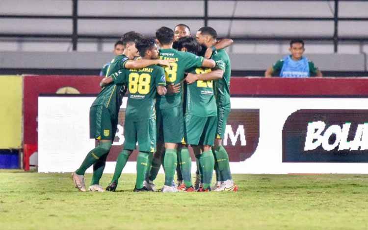Peluang Persebaya Bersaing Perebutan Juara Liga 1 Menipis