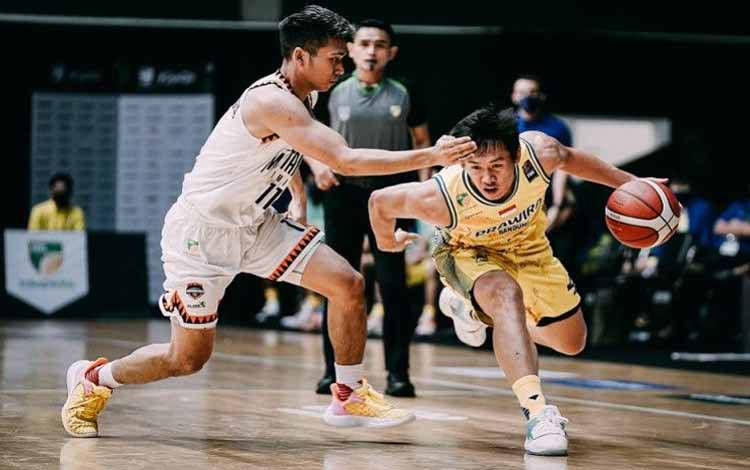 Hasil IBL 2022: Prawira Bandung Menang Telak atas NSH Mountain Gold