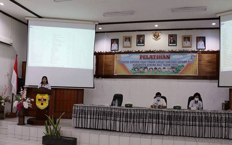 Disdikpora Gunung Mas Gelar Pelatihan Operator Dapodik