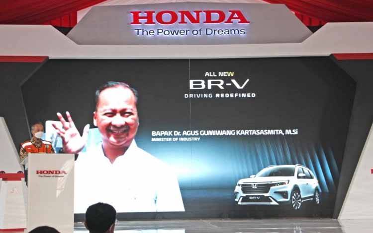 Menperin Bidik Ekspor Mobil Capai 1 Juta Unit pada 2025