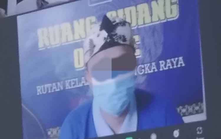 Terdakwa Akui Curi Uang Bosnya Untuk Buka Warung Karaoke