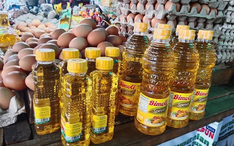 Harga Minyak Goreng Kemasan di Pasar Besar Palangka Raya Capai Rp 25 Ribu Per Liter