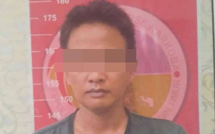 Terduga Pengedar Akui Sudah Jual 2 Paket Sabu Sebelum Ditangkap