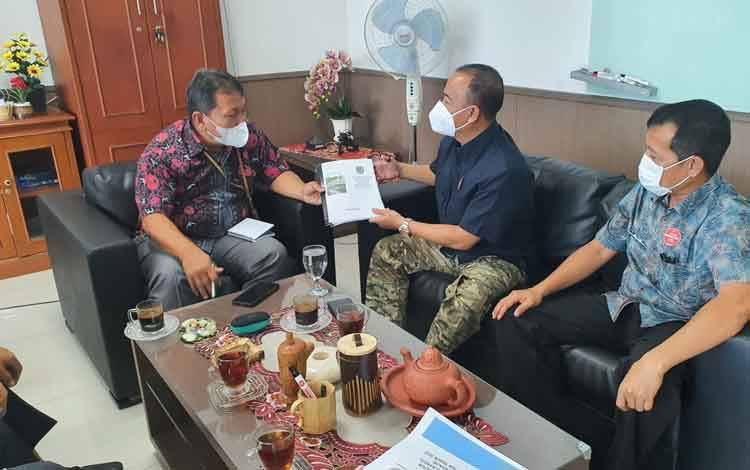 Bupati Seruyan Usulkan Bantuan Penanganan Pascabencana Banjir ke BNPB