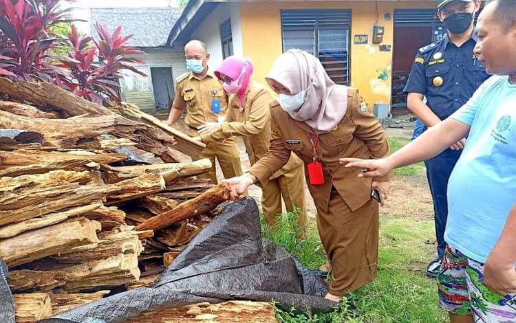 Pemprov Kalteng Fasilitasi Eksportir Kayu Gaharu