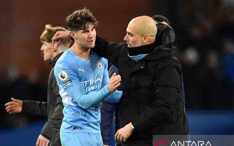 Manchester City Bidik 3 Gelar di Akhir Musim ini