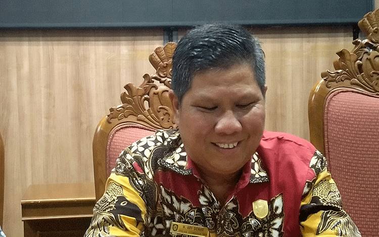 Anggota Dewan Prihatin Harga Karet Anjlok Lagi