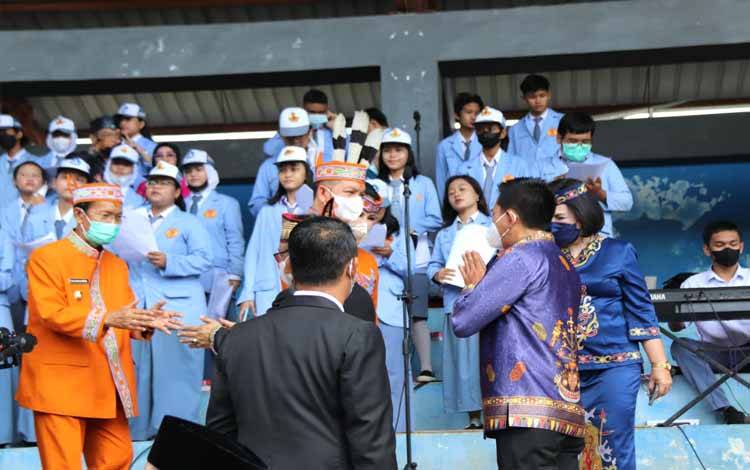 Bupati Barito Utara Hadiri HUT Kabupaten Kapuas
