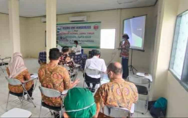Pernefri Korwil Jatim Lakukan Visitasi ke Unit Hemodialisa RSUD Kapuas