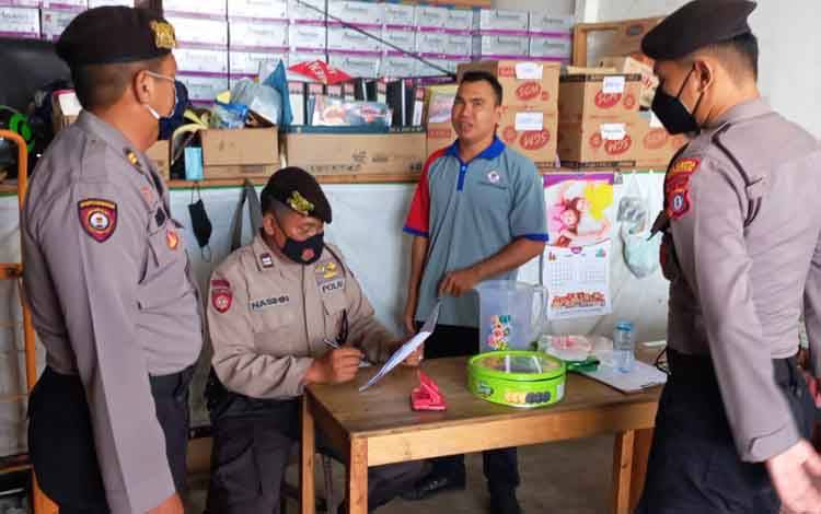 Jelang Ramadan, Polisi Cek Gudang Minyak Goreng di Palangka Raya
