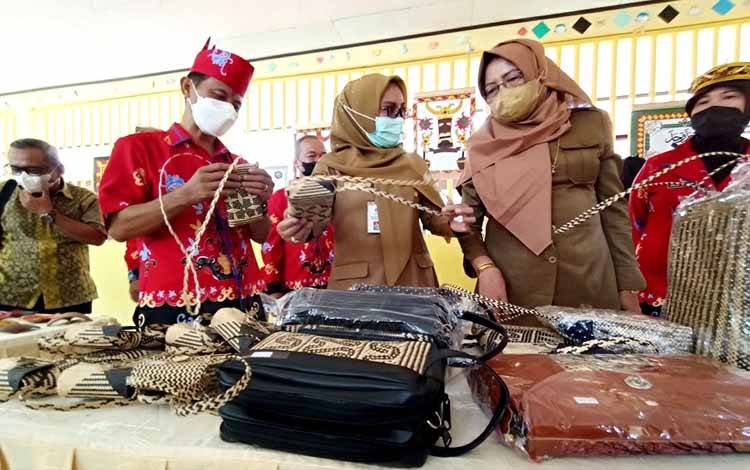 SMAN 1 Muara Teweh Gelar Expo 2022