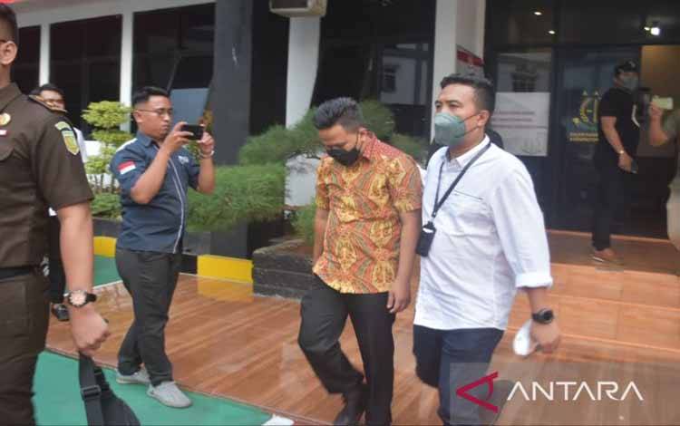 Kejaksaan Tangkap 2 ASN
