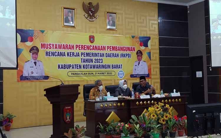 Dewan Kobar Meminta Seluruh SKPD Harus Bersinergi Tingkatkan Kinerja