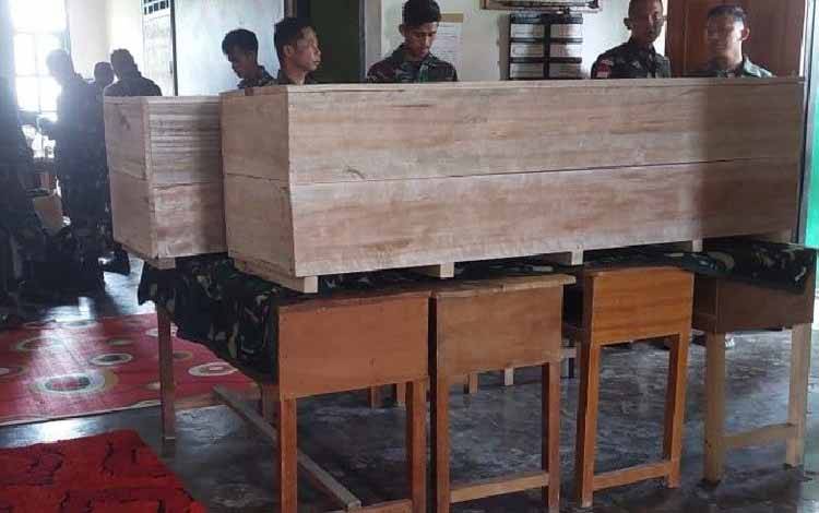 Polisi Selidiki Pembunuhan Anggota TNI AD dan Istri di Elelim