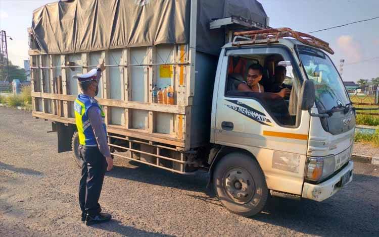 Satlantas Polres Seruyan Giatkan Patroli Antisipasi Angkutan Odol