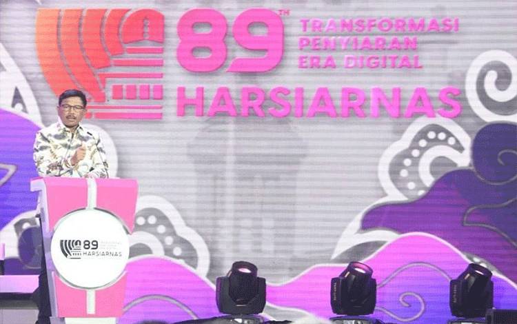 Menkominfo Minta Lembaga Penyiaran Pastikan Ketersediaan STB