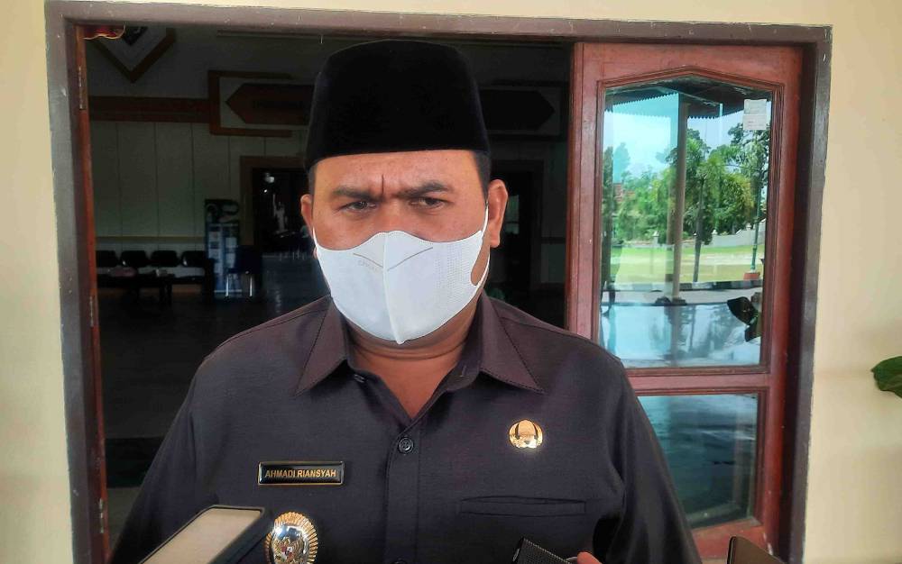 Wabup Kobar: Jangan Mudah Tergiur Investasi dengan Keuntungan Tidak Rasional
