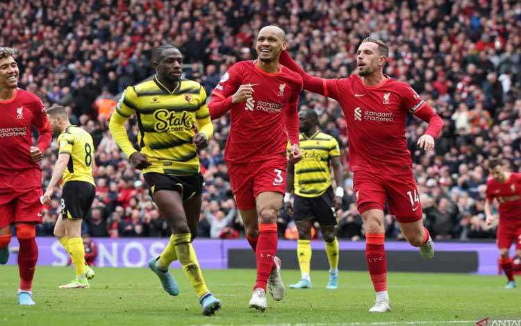 Kalahkan Watford 2-0, Liverpool Puncaki Klasemen