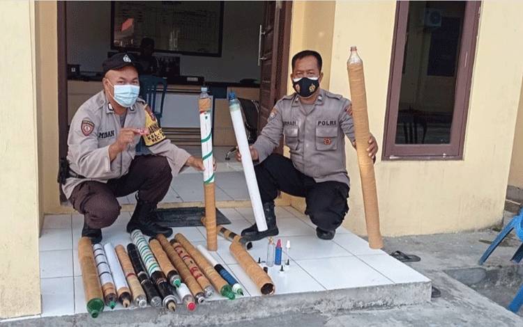 Polsek Kumai Sita Petasan