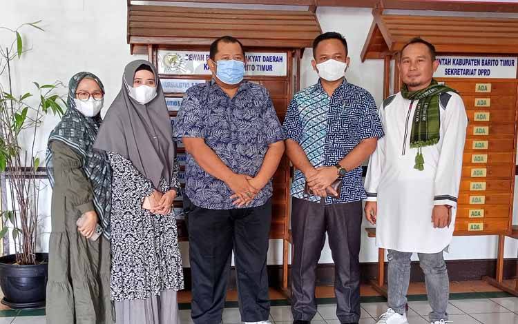 Ketua DPRD Barito Timur Terima Kunjungan Komisi III DPRD HST