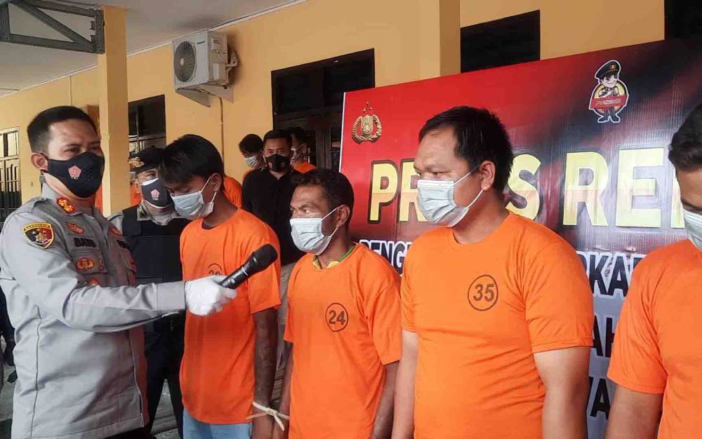 4 Karyawan Nekat Curi Buah Sawit Milik Perusahaan Tempat Bekerja