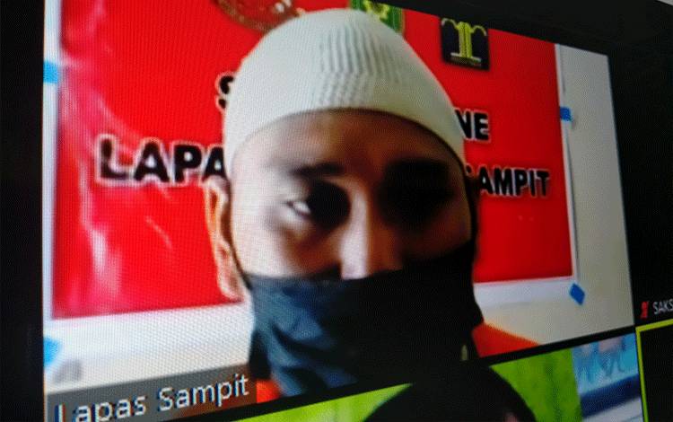 Curi Sawit Setelah Diajak Pamannya