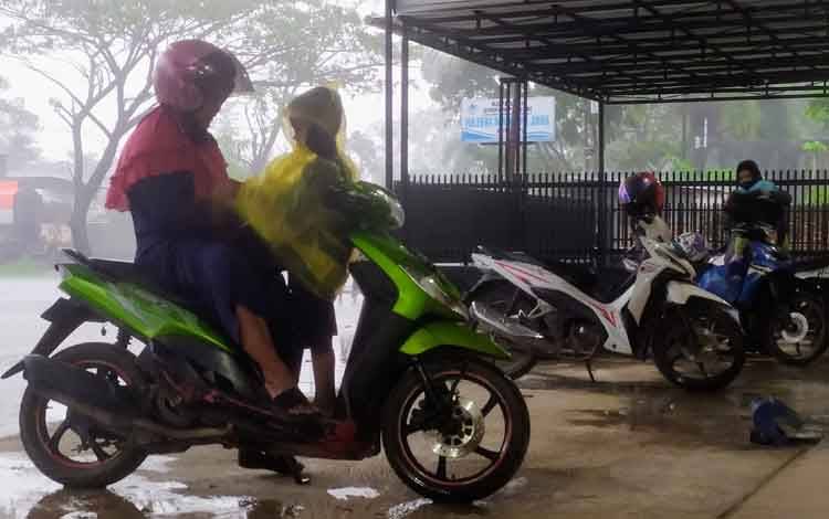 Sampit Diguyur Hujan dengan Intensitas Sedang