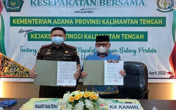 Kajati dan Kakanwil Kemenag Kalteng MoU Bidang Datun