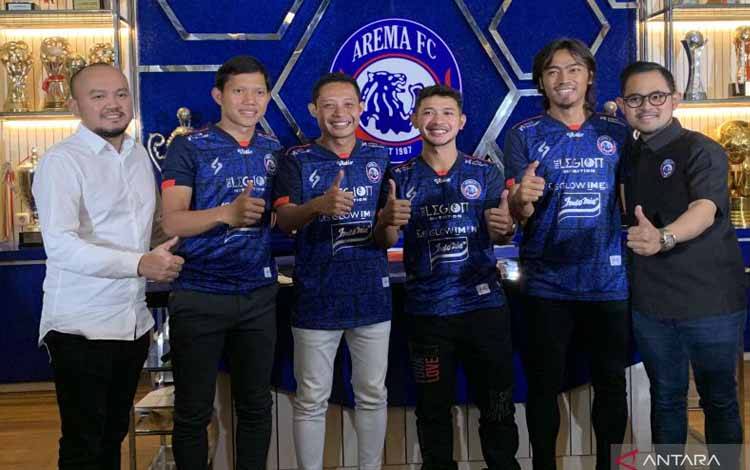 4 Pemain Baru Arema FC Siap Bawa Singo Edan Juara