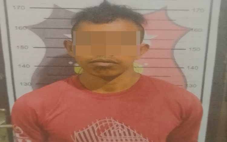 Pulang Kerja Melihat Ada Motor Masih Menempel Kontaknya Langsung Dicuri