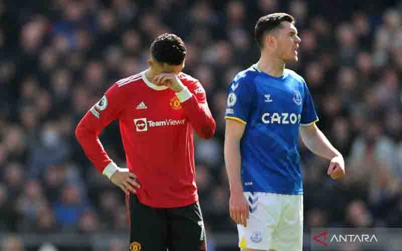 Manchester United Takluk 0 - 1 di Kandang Everton