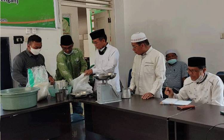Kemenag Murung Raya Tetapkan Besaran Zakat Fitrah