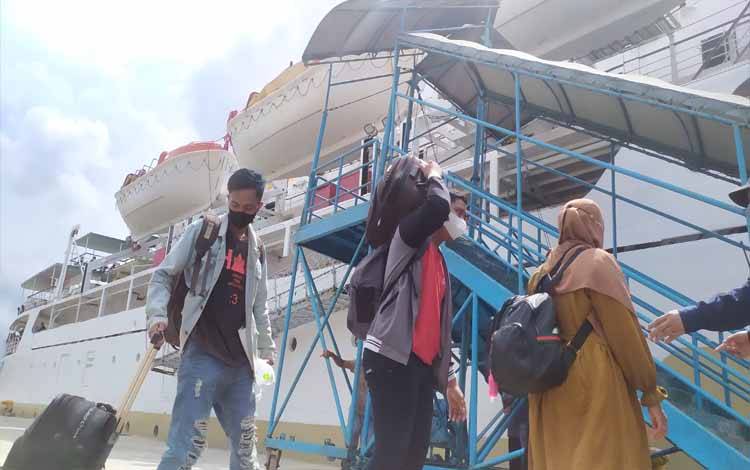 503 Pemudik Tinggalkan Sampit