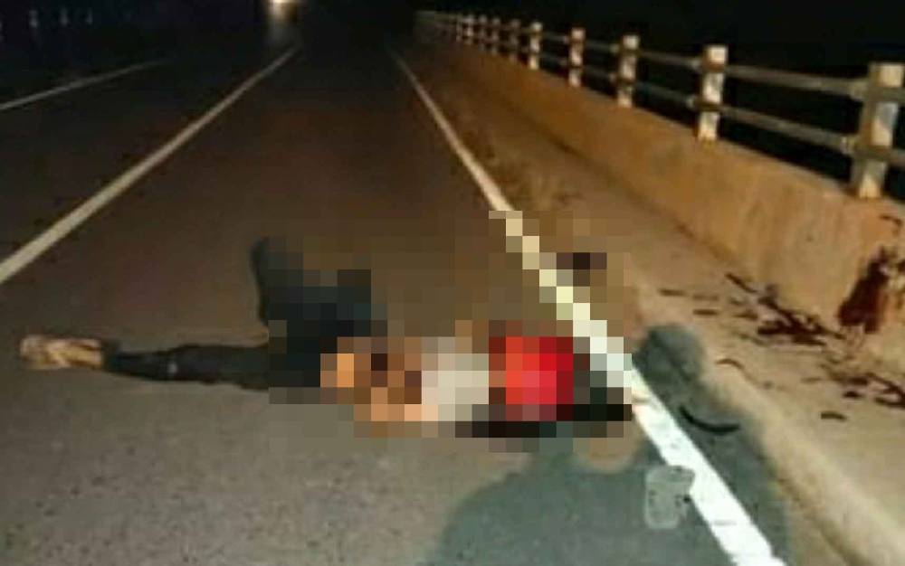 Seorang Laki-Laki dengan Luka Tusuk Tergeletak di Jembatan Anjir KM 1 Kapuas