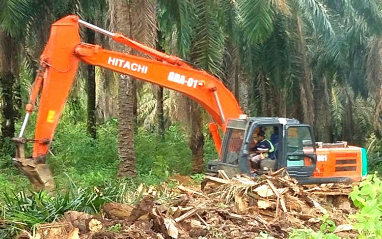 Terima Surat Penetapan Tersangka dari Kejaksaan, Tiga Tersangka Angkat Bicara