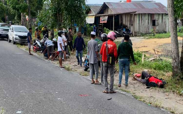 Jatuh dari Motor, 2 Pria Paruh Baya Alami Luka Parah