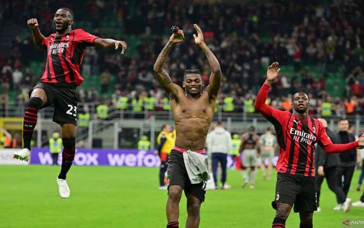 AC Milan kembali Amankan Puncak Seusai Kalahkan Genoa