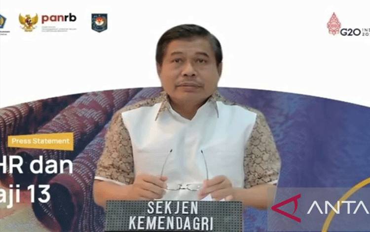 Kemendagri Minta Kepala Daerah Segera Susun Perkada THR dan Gaji ke-13