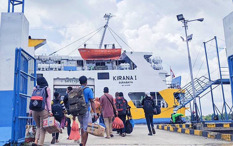 Sejak Awal Ramadan, 2.117 Penumpang Berangkat dari Pelabuhan Sampiu?