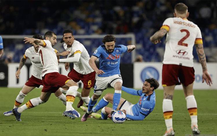 Napoli dan AS Roma Berbagi Satu Poin