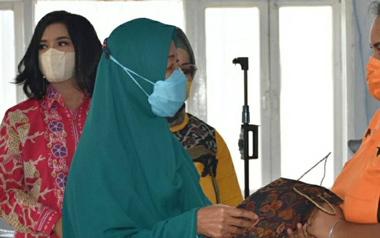 Momen Hari Kartini, GOW Kapuas Sambangi WBP Perempuan di Rutan Kuala Kapuas