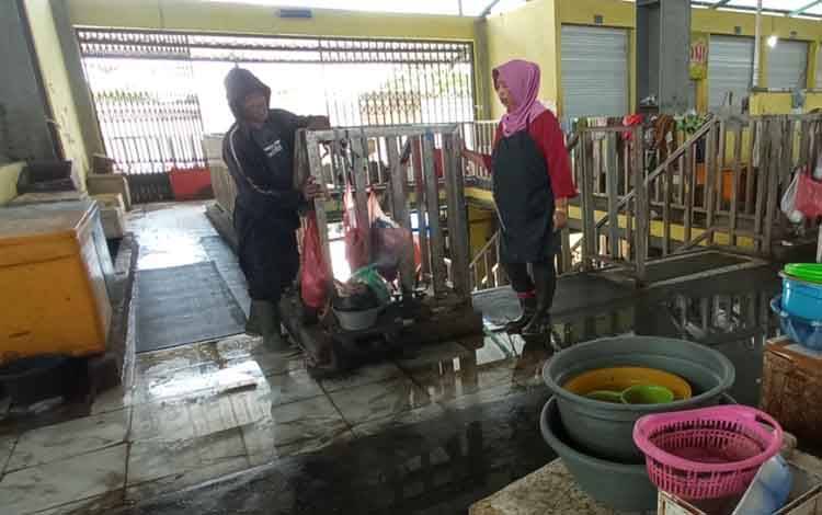 Uang Pedagang Ikan Raib Dicuri, Pelaku Tak Diketahui karena CCTV Rusak