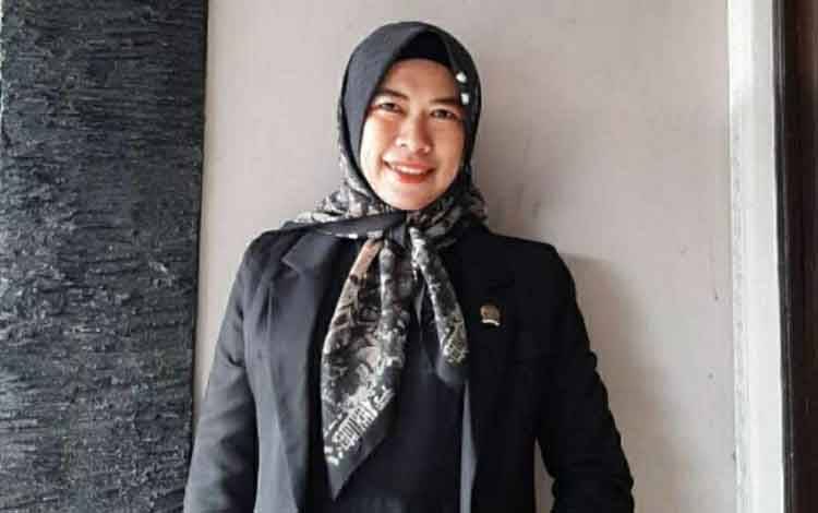 Momen Hari Kartini, Legislator Kapuas Ini Maknai dengan Peran Wanita Disetiap Sendi Kehidupan