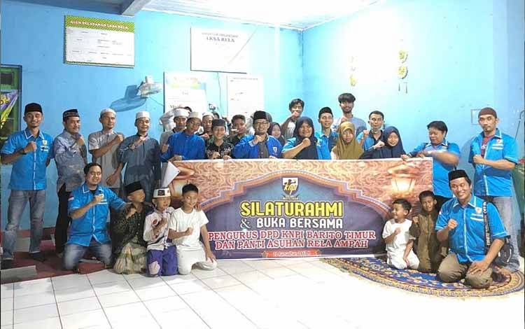 KNPI Barito Timur Buka Puasa Bersama Anak Panti Asuhan