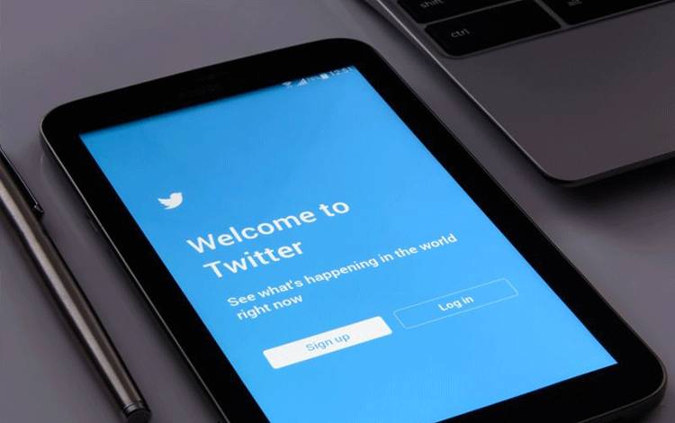 Twitter Alami Tekanan dari Pemegang Saham Terkait Tawaran Elon Musk