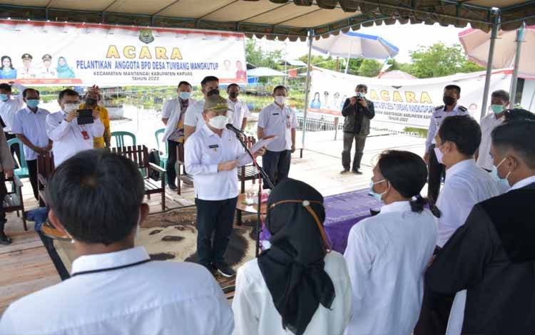 Ini Pesan Bupati Kapuas Kepada 10 Angggota BPD di Kecamatan Mantangai