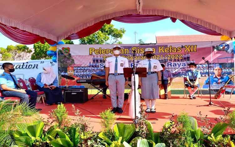 Kemeriahan Pelepasan Siswa Kelas XII SMAN 5 Palangka Raya Dihadiri Kadisdikprov Kalteng